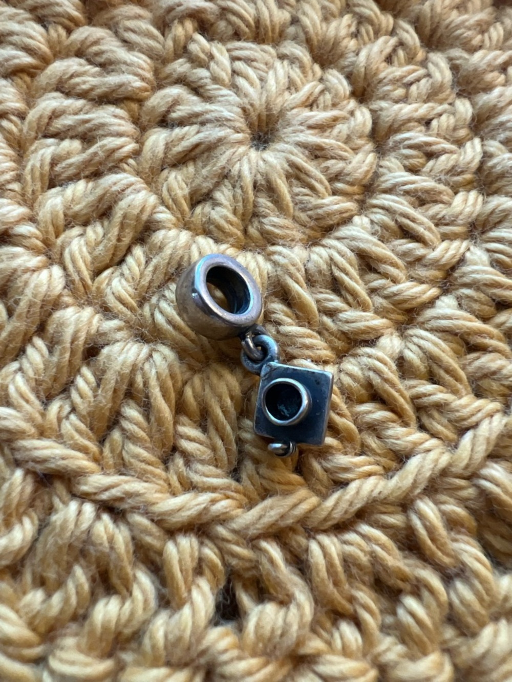 Graduation Cap Pandora Charm - Picture 2 of 3